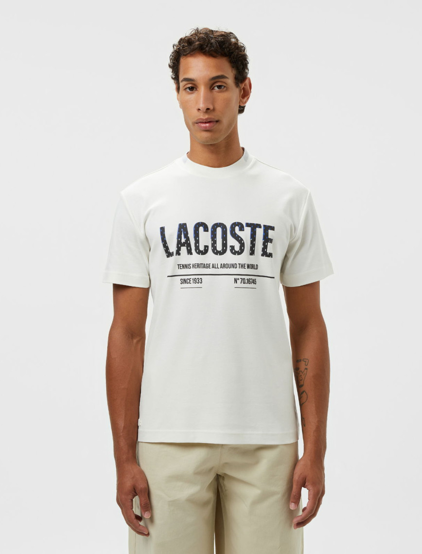 Lacoste Erkek Slim Fit Bisiklet Yaka Baskılı Beyaz T-Shirt Lacoste Erkek Slim Fit Bisiklet Yaka Baskılı Beyaz T-Shirt