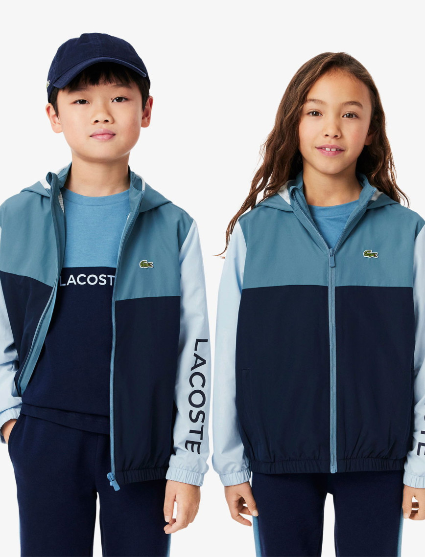Lacoste Çocuk Kapüşonlu Renk Bloklu Lacivert Ceket Lacoste Çocuk Kapüşonlu Renk Bloklu Lacivert Ceket