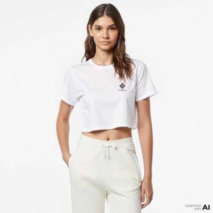 Columbia Framed Halftone Logo Kadın Beyaz T-Shirt Columbia Framed Halftone Logo Kadın Beyaz T-Shirt