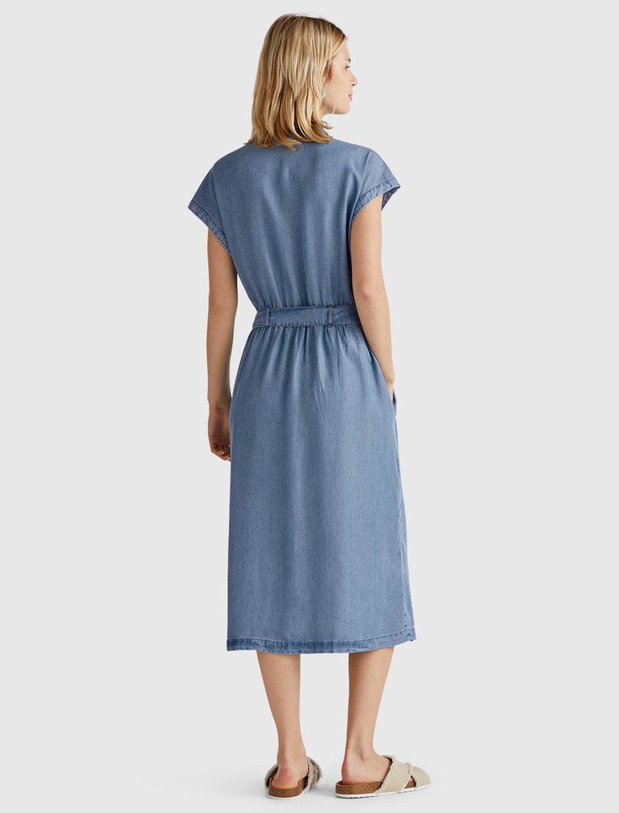 Kadın Açık Mavi %100 Liyosel Polo Yaka Belden Bağlamalı Midi Elbise Kadın Açık Mavi %100 Liyosel Polo Yaka Belden Bağlamalı Midi Elbise