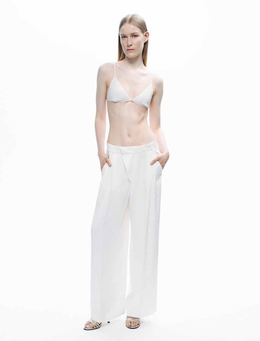 Asimetrik Pat Detaylı Pantolon Asimetrik Pat Detaylı Pantolon