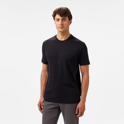 Nautica Erkek Siyah Regular Fit T-Shirt Nautica Erkek Siyah Regular Fit T-Shirt