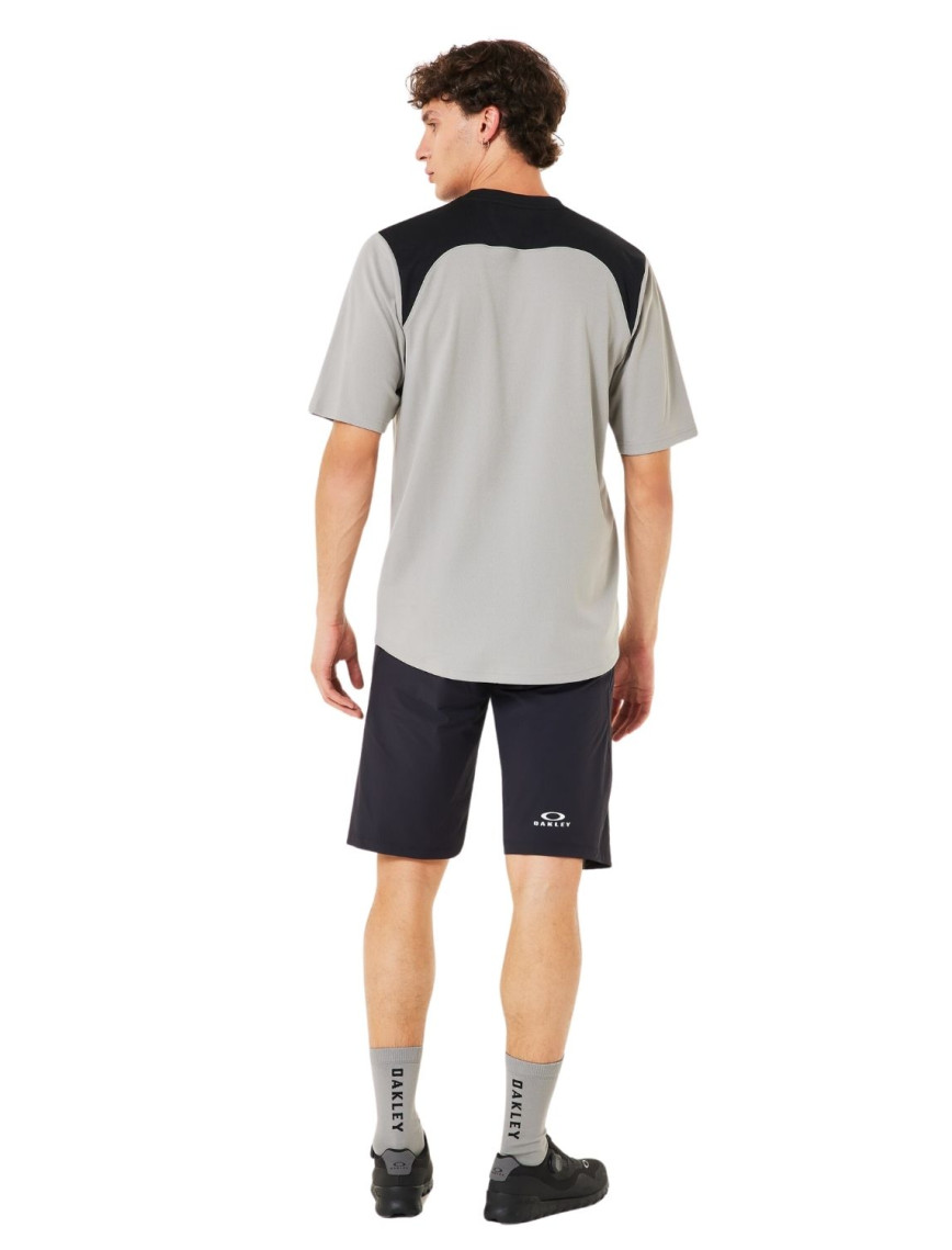 Oakley Free Ride Jersey Erkek Gri Tişört Oakley Free Ride Jersey Erkek Gri Tişört