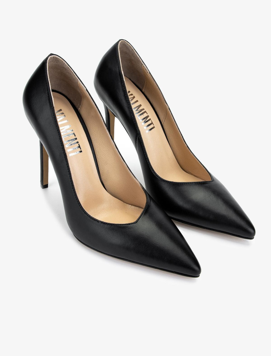 Valmenti Kadın Hakiki Deri Siyah Deri Topuklu Ayakkabı Valmenti Kadın Hakiki Deri Siyah Deri Topuklu Ayakkabı