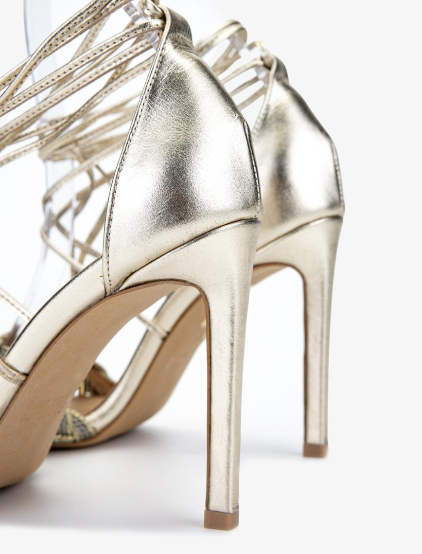 Valmenti Kadın Altın Topuklu Ayakkabı Valmenti Kadın Altın Topuklu Ayakkabı