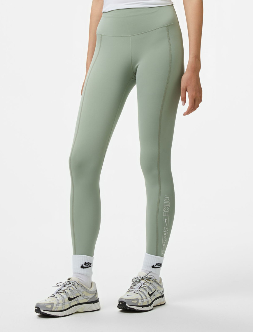 Nike One Dri-Fit Fitted Kadın Yeşil Tayt Nike One Dri-Fit Fitted Kadın Yeşil Tayt