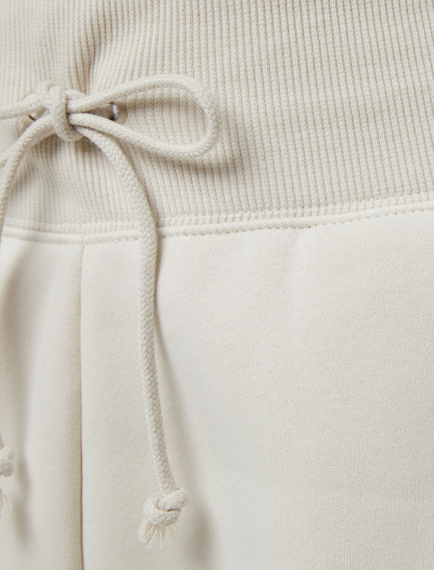 Nike Sportswear Phoenix Fleece Kadın Bej Şort Nike Sportswear Phoenix Fleece Kadın Bej Şort