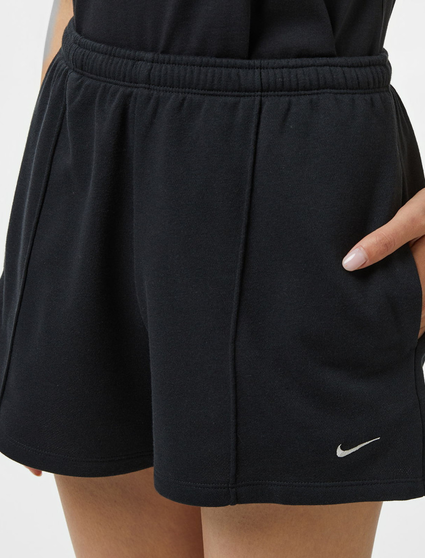 Nike Sportswear Chill Terry 10 cm Kadın Siyah Şort Nike Sportswear Chill Terry 10 cm Kadın Siyah Şort