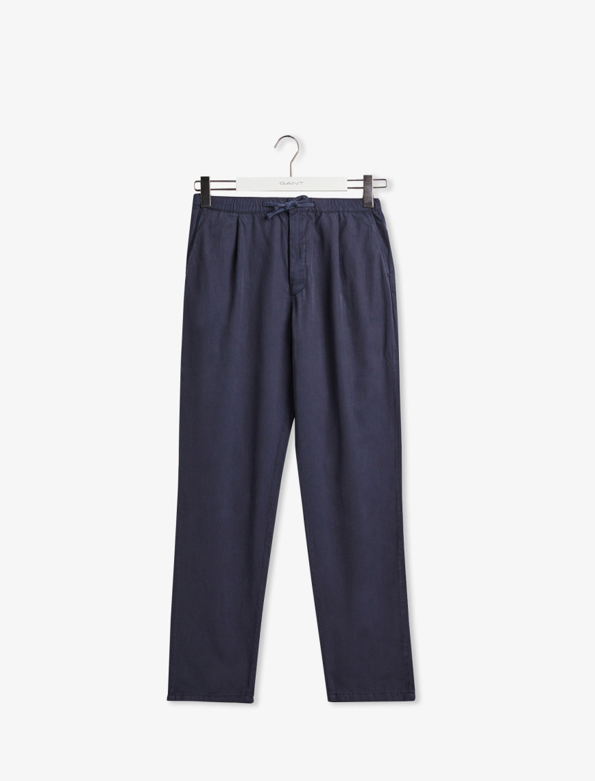 GANT Erkek Lacivert Jogger Fit Pantolon GANT Erkek Lacivert Jogger Fit Pantolon