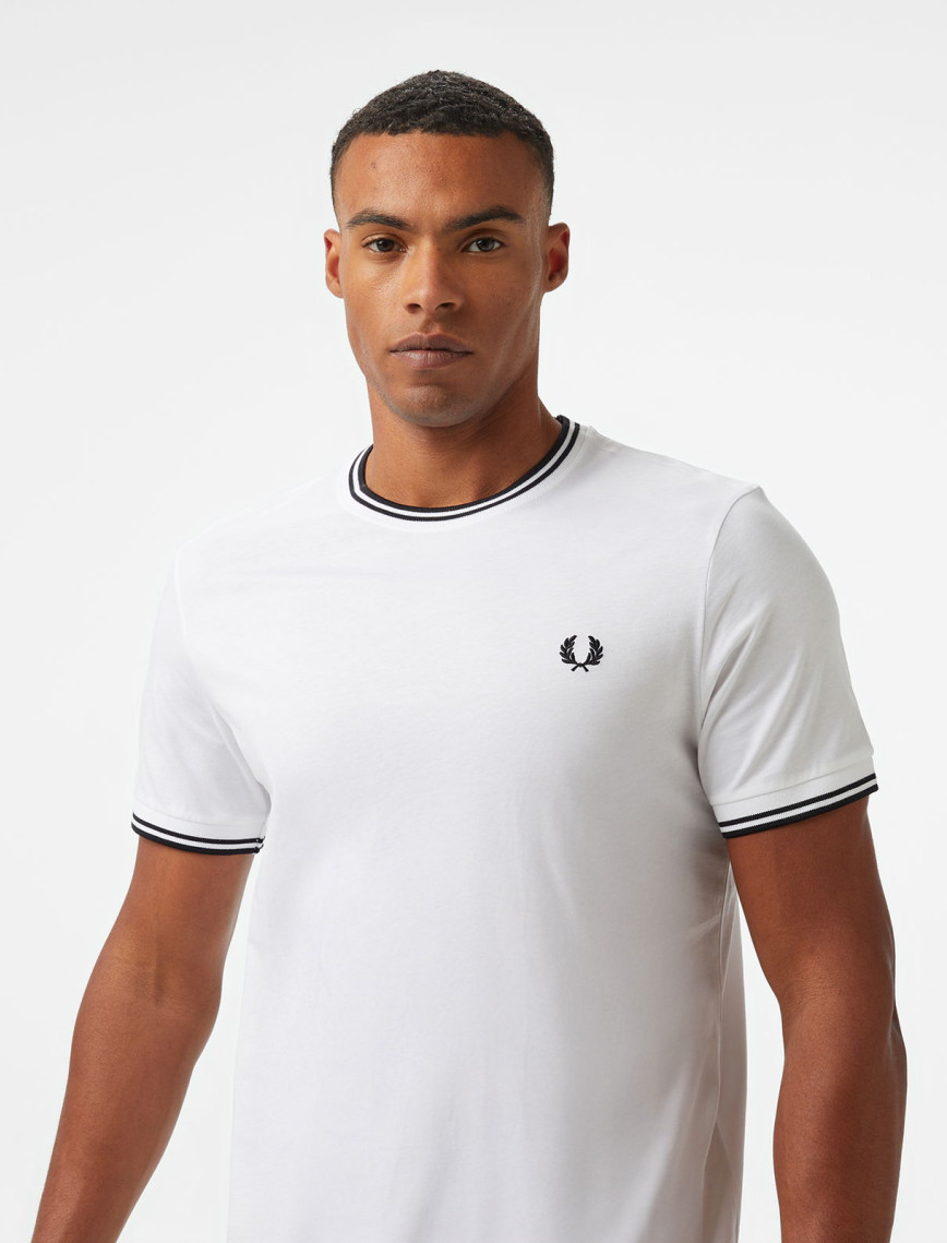 Fred Perry Twin Tipped Erkek Beyaz T-Shirt Fred Perry Twin Tipped Erkek Beyaz T-Shirt