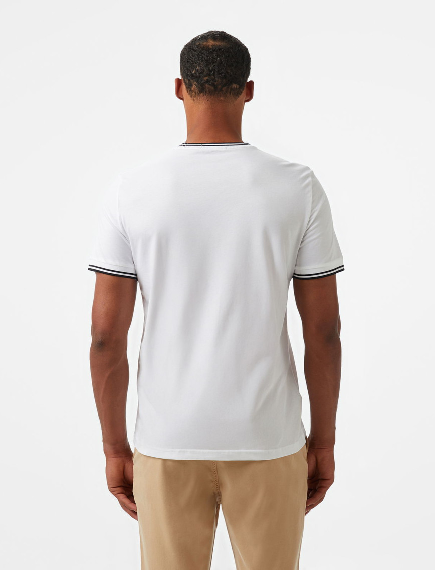 Fred Perry Twin Tipped Erkek Beyaz T-Shirt Fred Perry Twin Tipped Erkek Beyaz T-Shirt