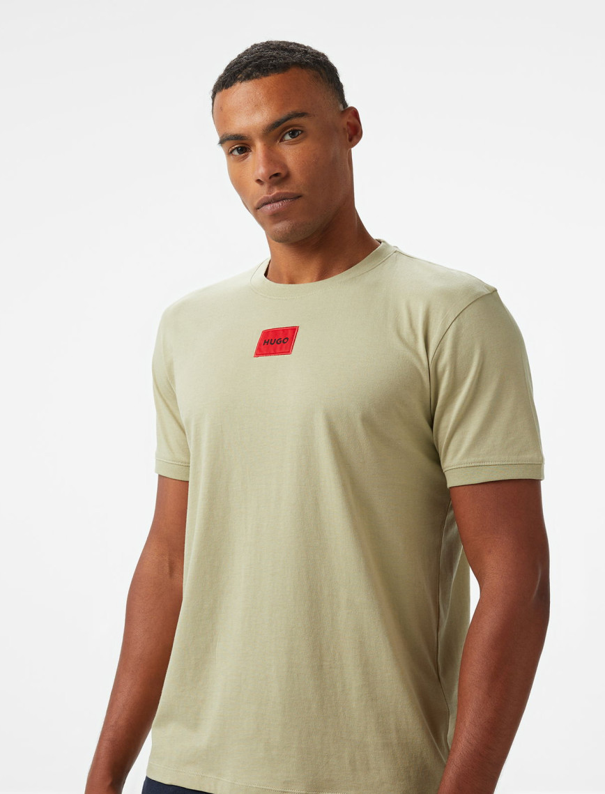 HUGO Diragolino212 Erkek Yeşil T-Shirt HUGO Diragolino212 Erkek Yeşil T-Shirt