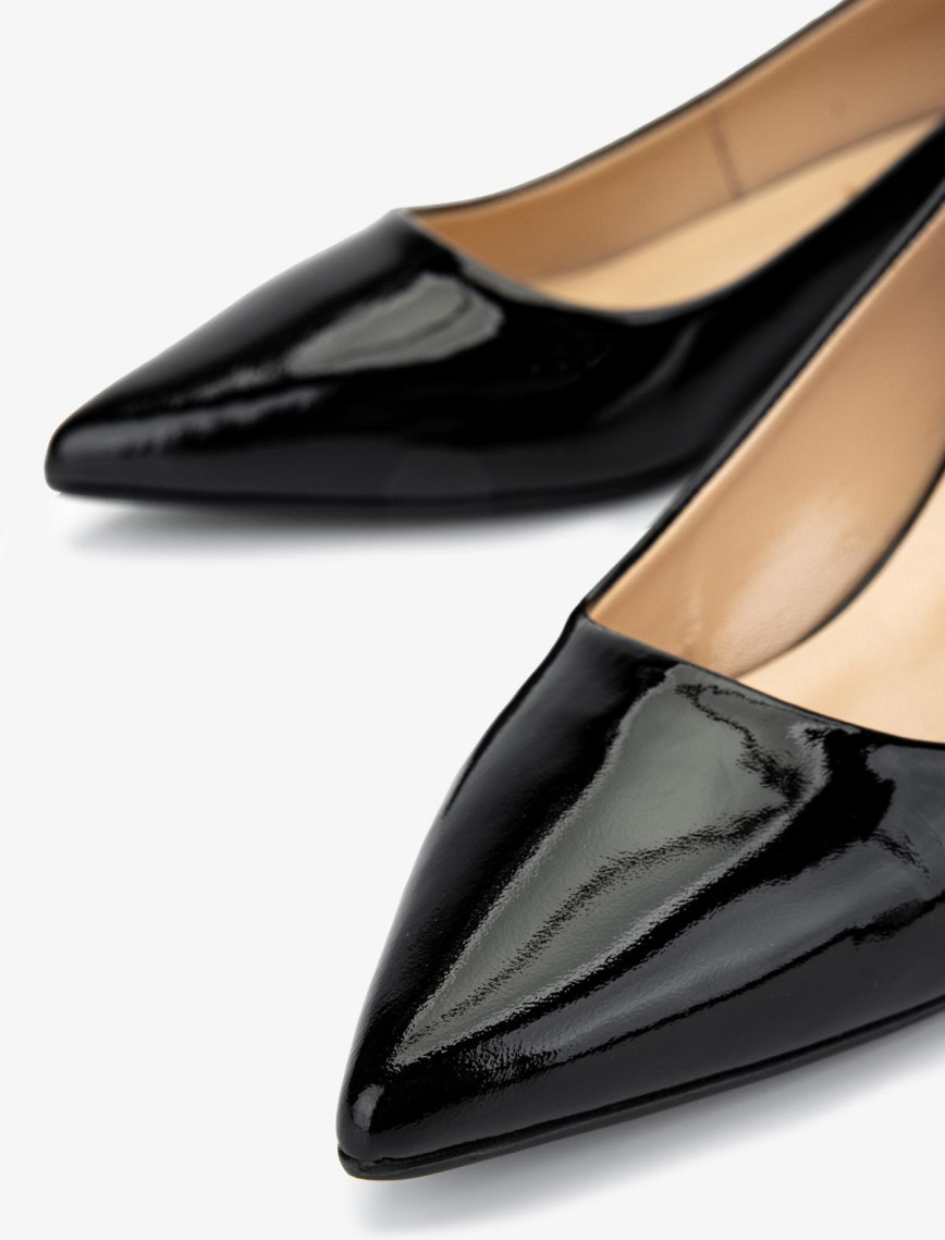 Valmenti Kadın Hakiki Deri Siyah Topuklu Ayakkabı