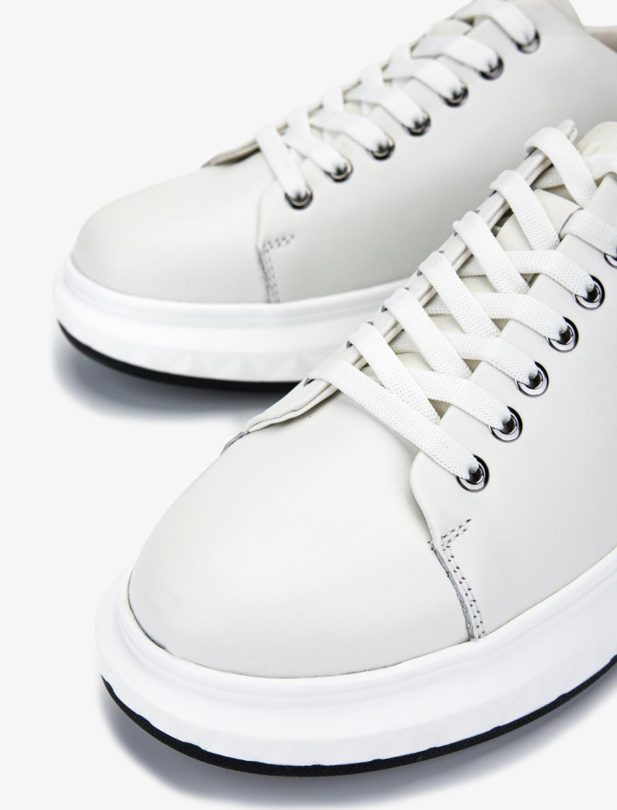 Valmenti Erkek Hakiki Deri Beyaz Sneakers & Spor Ayakkabı Valmenti Erkek Hakiki Deri Beyaz Sneakers & Spor Ayakkabı