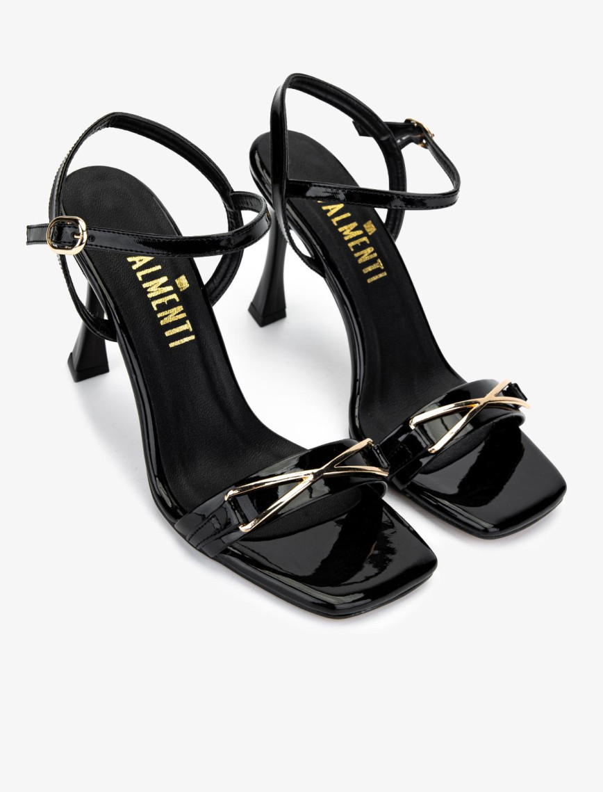 Valmenti Kadın Siyah Rugan Topuklu Ayakkabı Valmenti Kadın Siyah Rugan Topuklu Ayakkabı