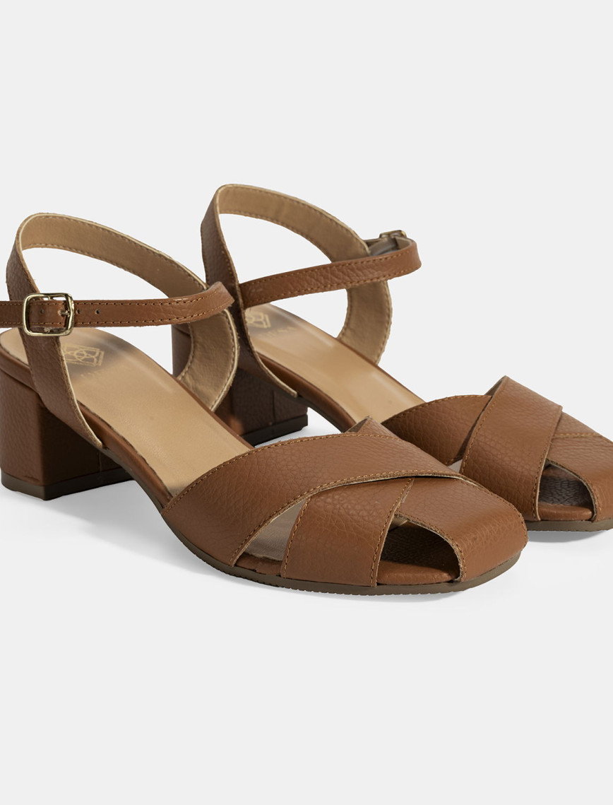 Kadın Taba Ayarlanabilir Tokalı Deri Topuklu Sandalet Kadın Taba Ayarlanabilir Tokalı Deri Topuklu Sandalet