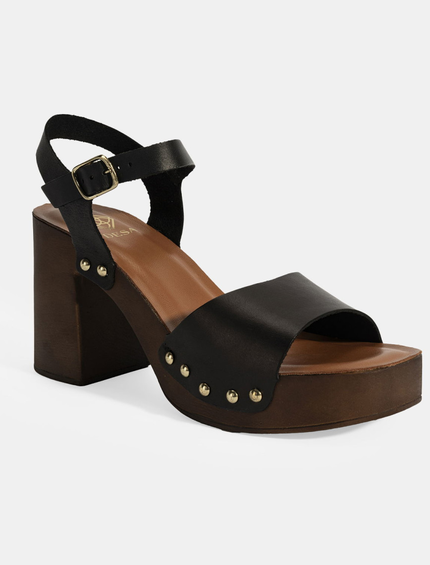 Kadın Siyah Ayarlanabilir Tokalı Deri Topuklu Sandalet Kadın Siyah Ayarlanabilir Tokalı Deri Topuklu Sandalet