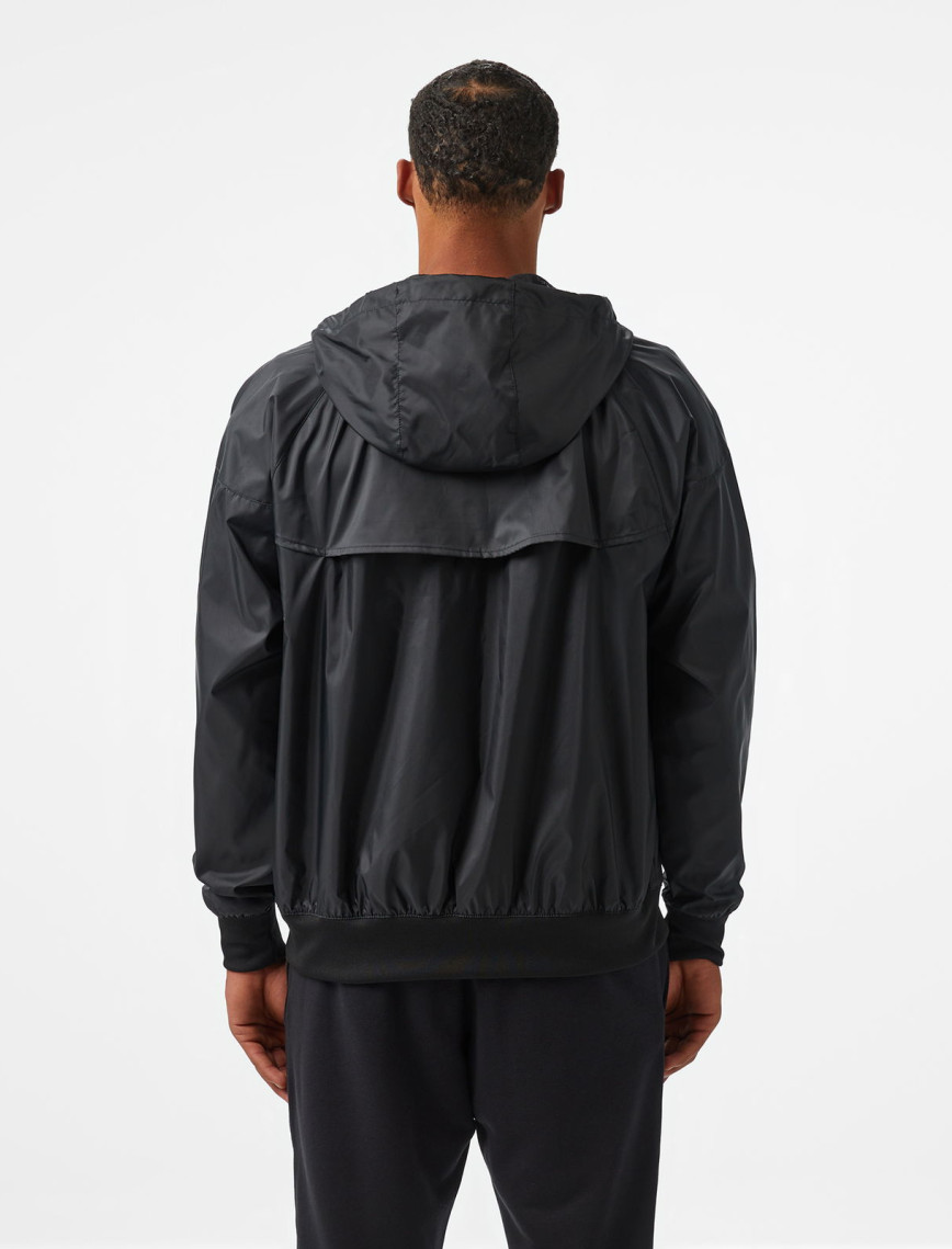 Nike Sportswear Woven Wildrunner Hooded Erkek Siyah Kapüşonlu Rüzgarlık Nike Sportswear Woven Wildrunner Hooded Erkek Siyah Kapüşonlu Rüzgarlık