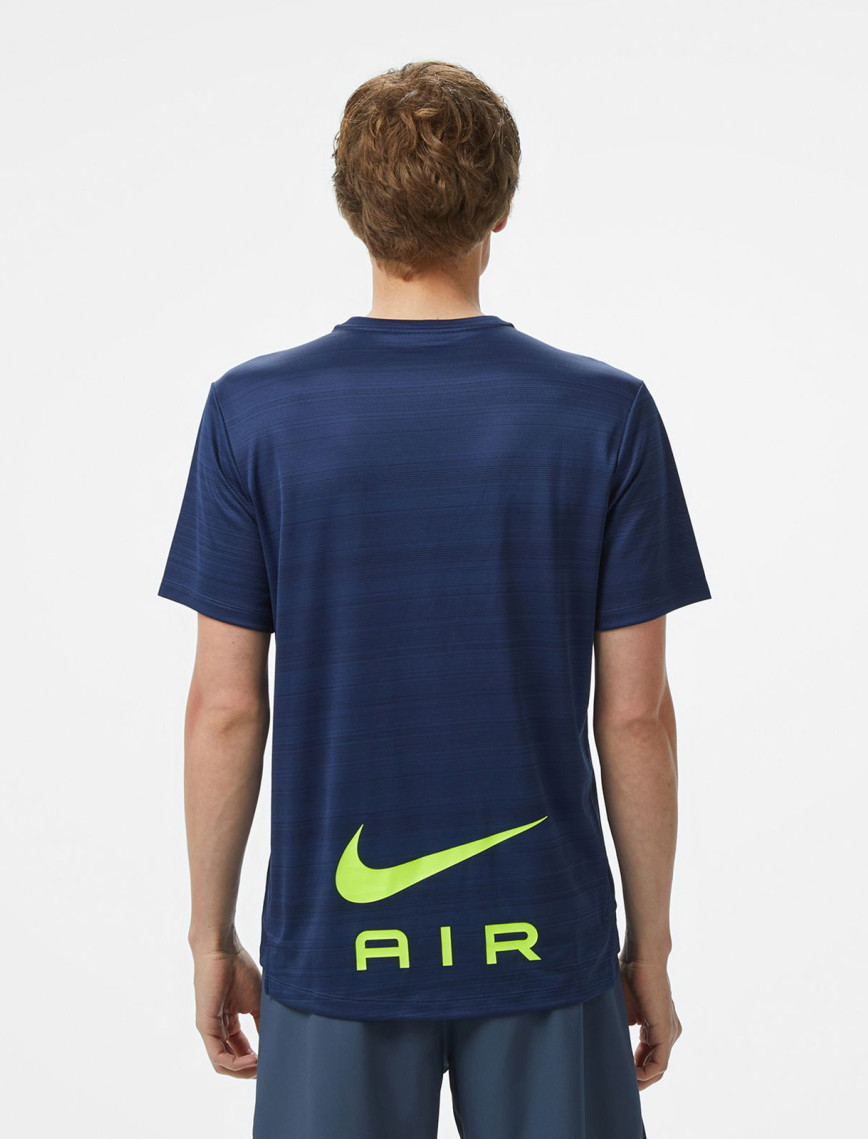 Nike Air Run Erkek Lacivert T-Shirt Nike Air Run Erkek Lacivert T-Shirt