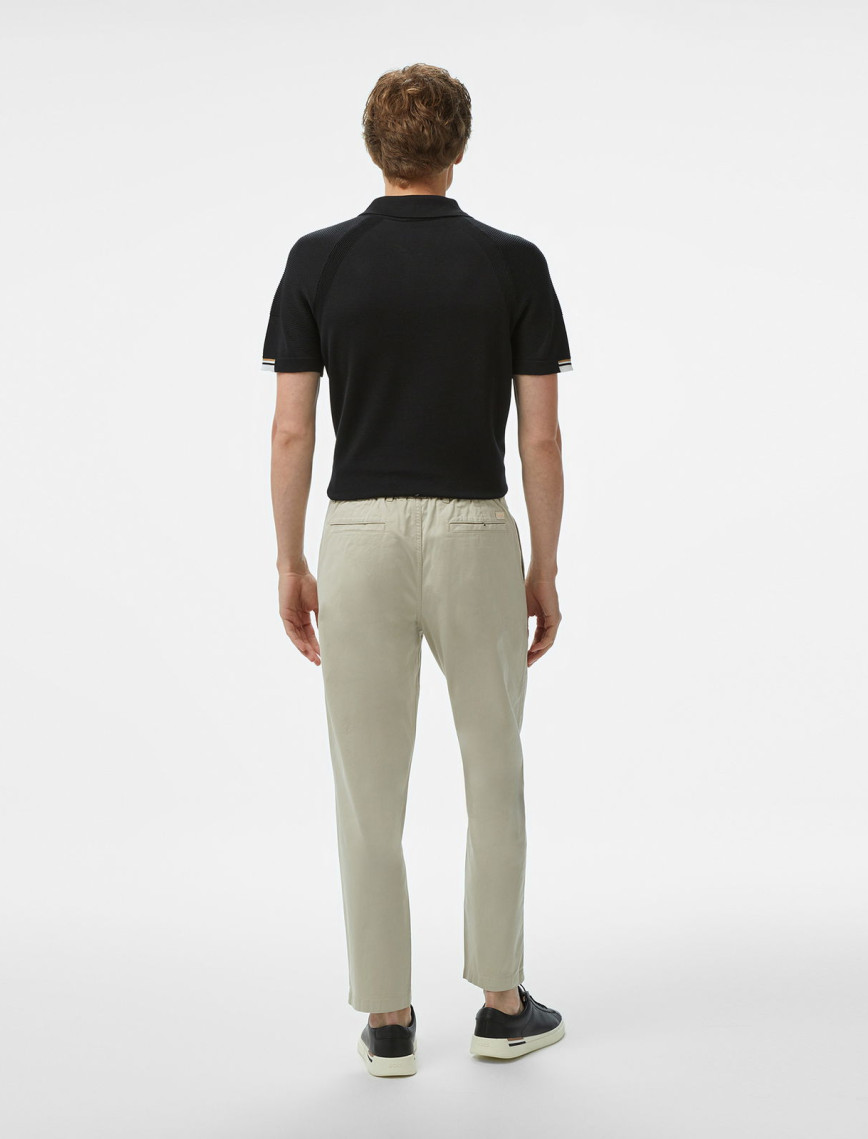 BOSS Chino Tapered DS 5 Erkek Açık Bej Pantolon BOSS Chino Tapered DS 5 Erkek Açık Bej Pantolon