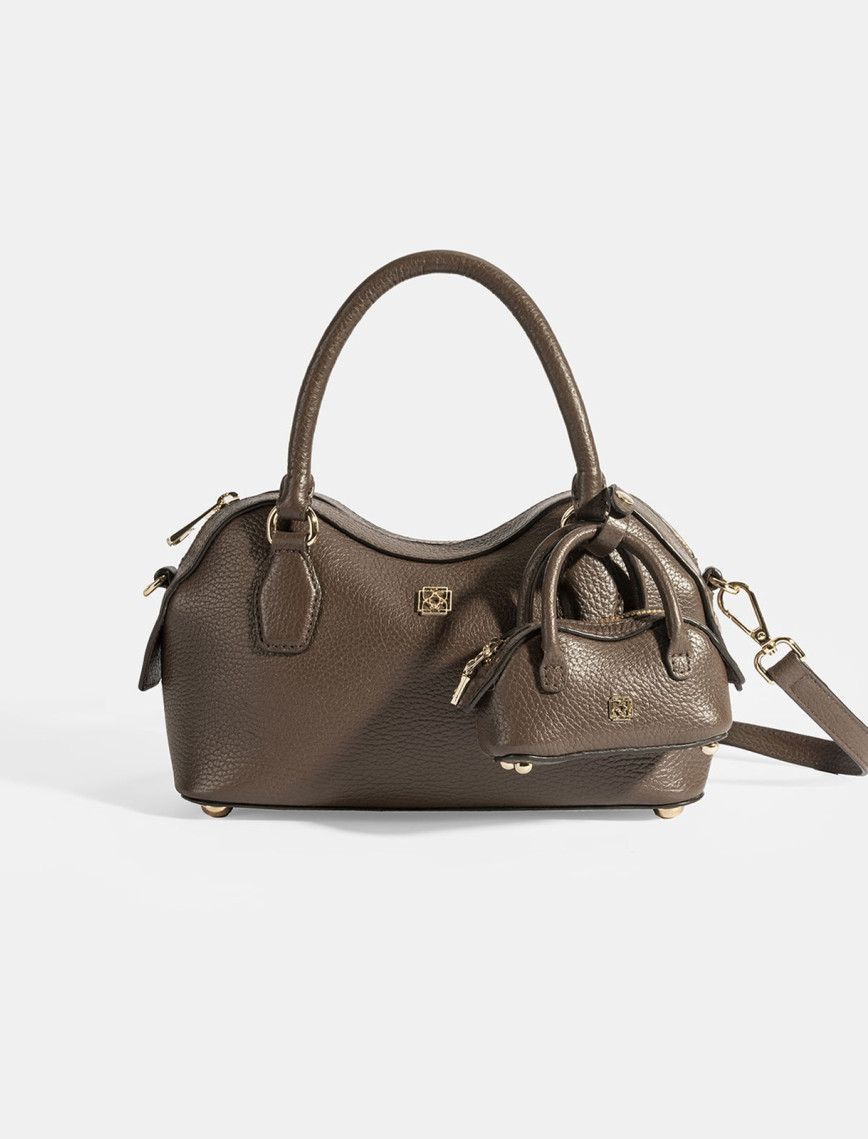 Kadın Kahve Deri Çanta Aksesuarlı Mini El Çantası