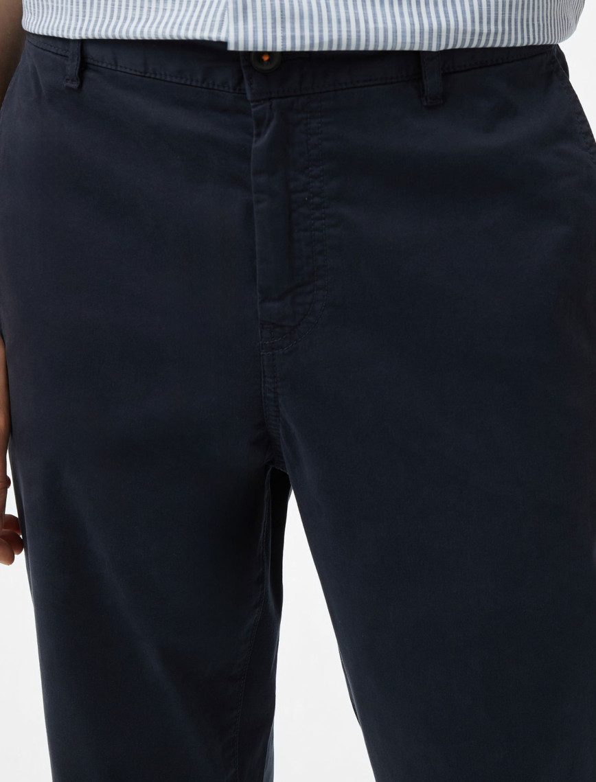 Boss Chino Tapered DS 5 Erkek Lacivert Pantolon Boss Chino Tapered DS 5 Erkek Lacivert Pantolon