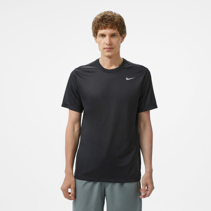 Nike Dri-Fit Reset Erkek Siyah T-Shirt Nike Dri-Fit Reset Erkek Siyah T-Shirt