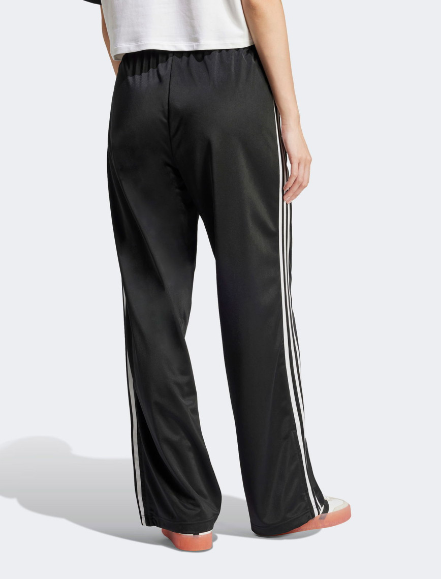 adidas Firebird Kadın Siyah Eşofman Altı adidas Firebird Kadın Siyah Eşofman Altı