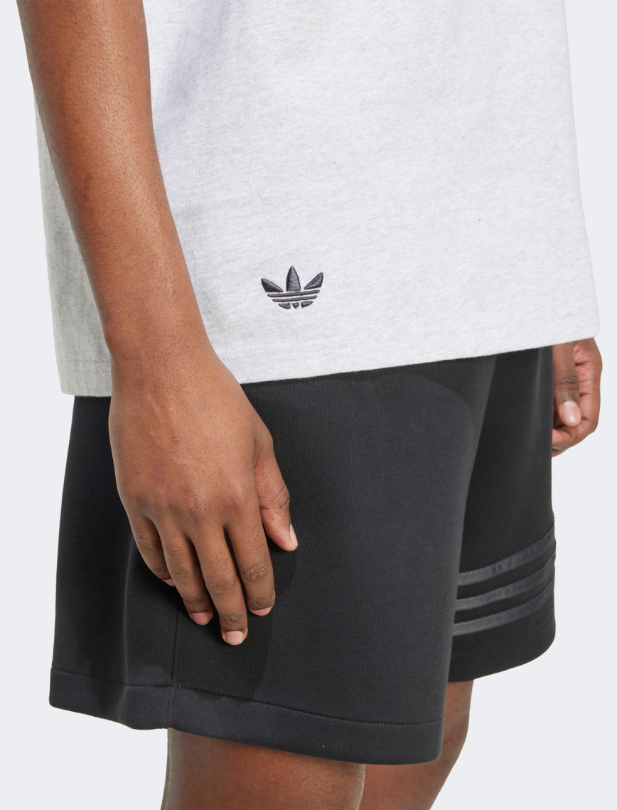 adidas Neuclassics Erkek Gri T-Shirt adidas Neuclassics Erkek Gri T-Shirt