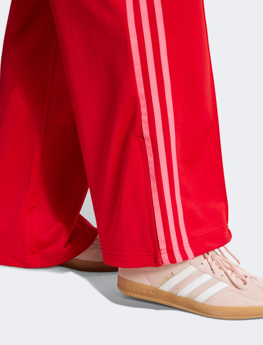 adidas Firebird Kadın Kırmızı Eşofman Altı adidas Firebird Kadın Kırmızı Eşofman Altı