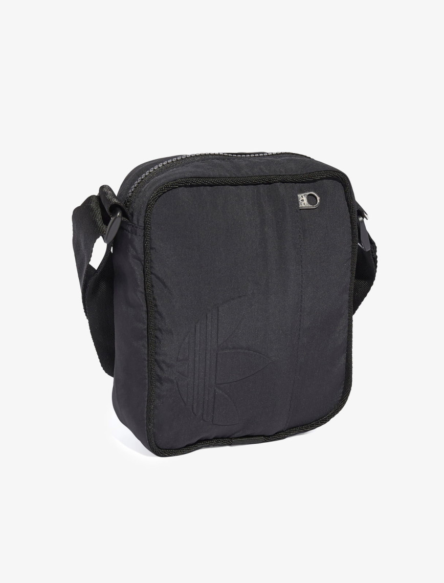 adidas Everday Icons Unisex Siyah Omuz Çantası adidas Everday Icons Unisex Siyah Omuz Çantası