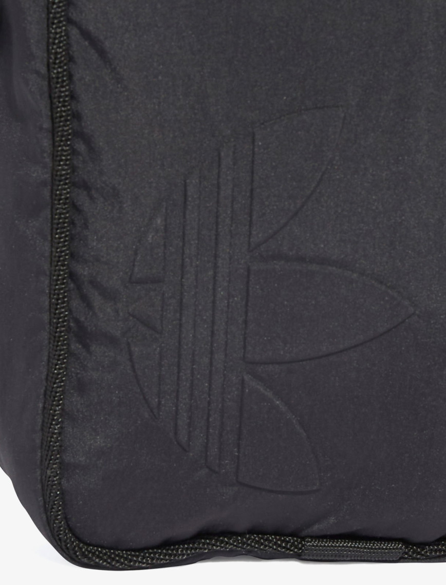 adidas Everday Icons Unisex Siyah Omuz Çantası adidas Everday Icons Unisex Siyah Omuz Çantası