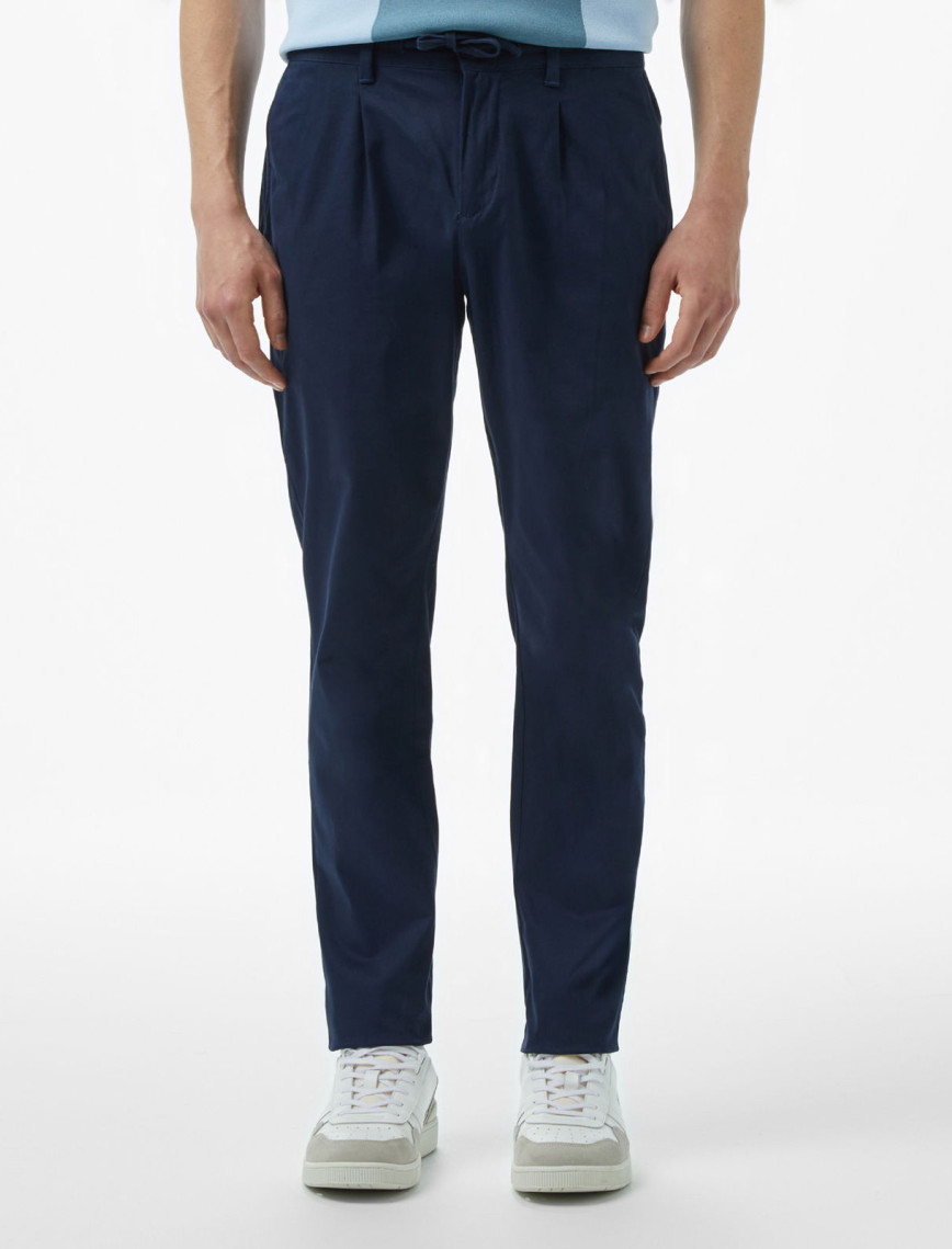Lacoste Erkek Tapered Fit Lacivert Pantolon Lacoste Erkek Tapered Fit Lacivert Pantolon