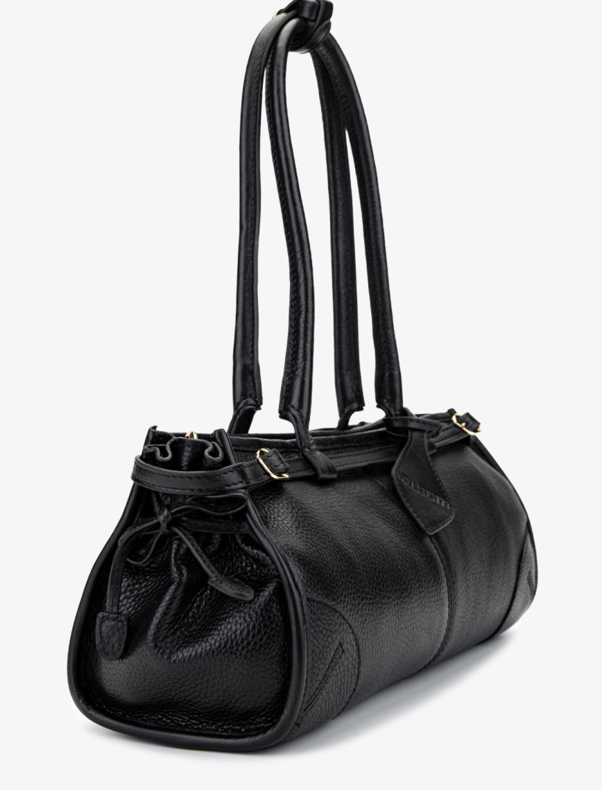 Valmenti Kadın Hakiki Deri Siyah Floter Kol Çantası Valmenti Kadın Hakiki Deri Siyah Floter Kol Çantası