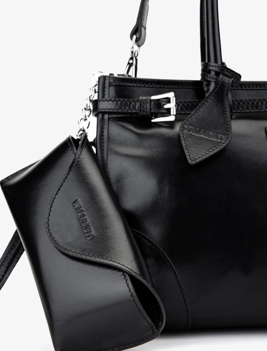 Valmenti Kadın Hakiki Deri Siyah Deri Kol Çantası Valmenti Kadın Hakiki Deri Siyah Deri Kol Çantası