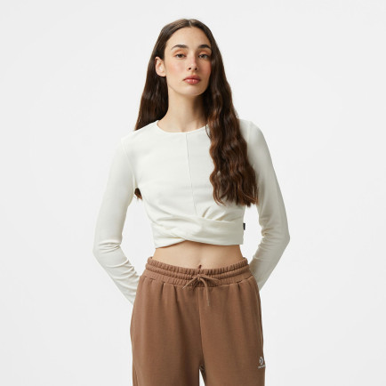 Converse Twist Front Kadın Uzun Kollu Krem T-Shirt Converse Twist Front Kadın Uzun Kollu Krem T-Shirt