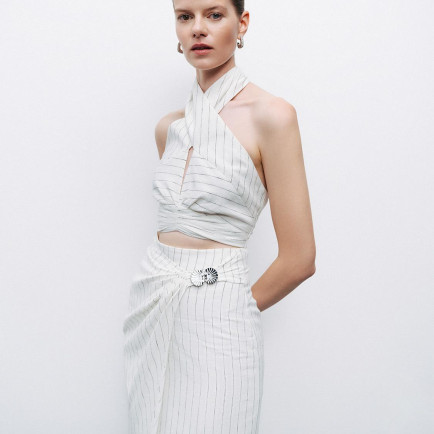 Boyundan Bağlamalı Keten Bluz Boyundan Bağlamalı Keten Bluz