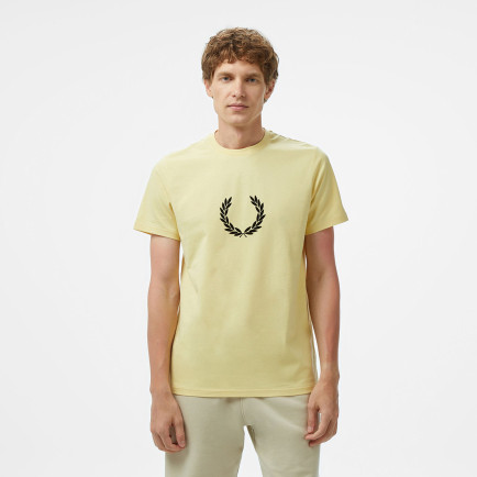 Fred Perry Flocked Laurel Wreath Gra Erkek Sarı T-Shirt Fred Perry Flocked Laurel Wreath Gra Erkek Sarı T-Shirt