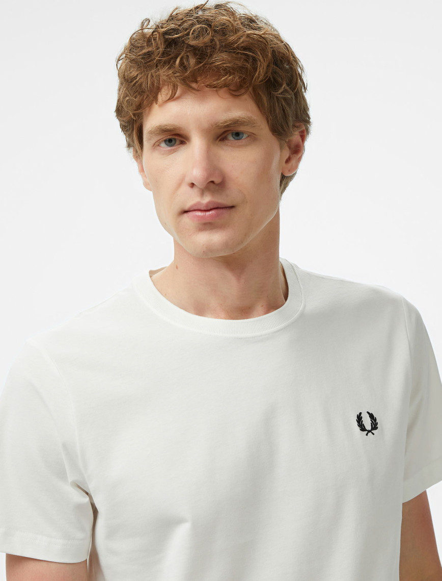 Fred Perry Crew Neck Erkek Beyaz T-Shirt Fred Perry Crew Neck Erkek Beyaz T-Shirt