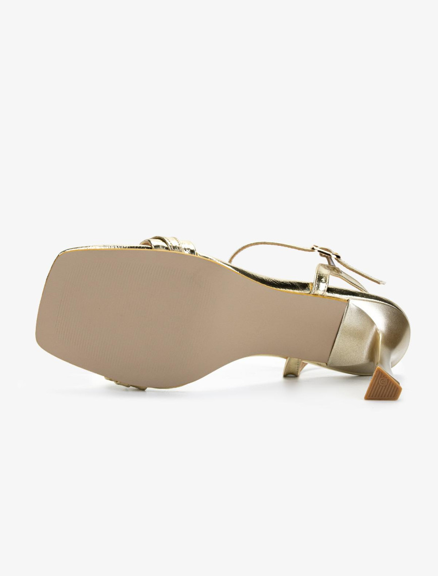 Valmenti Kadın . Dore Topuklu Ayakkabı Valmenti Kadın . Dore Topuklu Ayakkabı