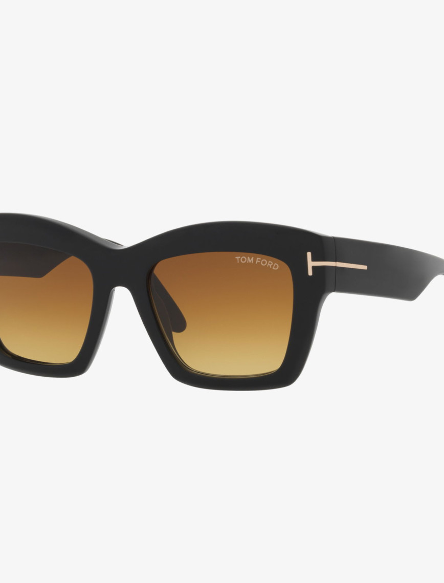 Tom Ford TR001936 Kadın Açık Kahverengi Güneş Gözlüğü Tom Ford TR001936 Kadın Açık Kahverengi Güneş Gözlüğü