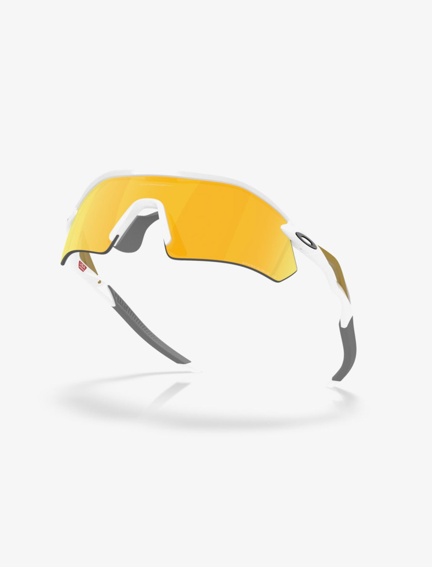 Oakley OO9495D Unisex Beyaz Güneş Gözlüğü Oakley OO9495D Unisex Beyaz Güneş Gözlüğü