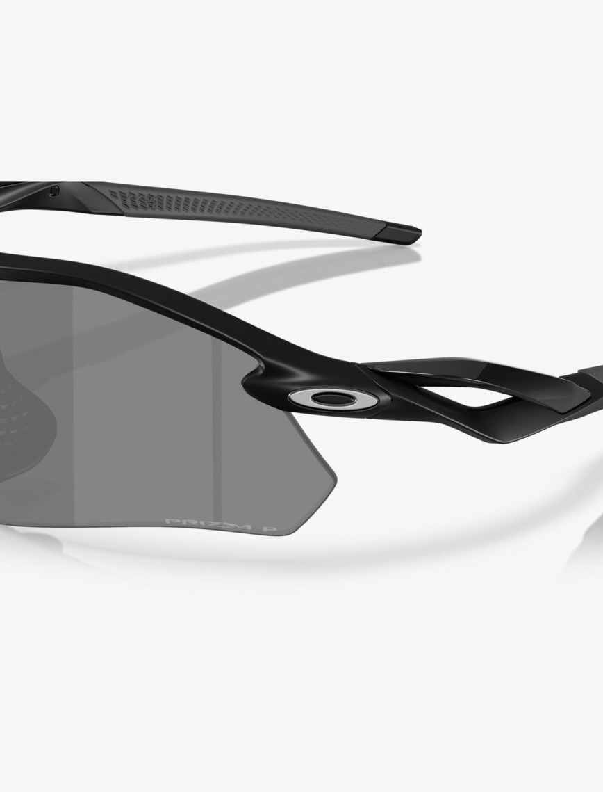 Oakley OO9495D Unisex Siyah Güneş Gözlüğü Oakley OO9495D Unisex Siyah Güneş Gözlüğü
