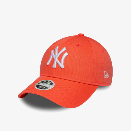 New Era MLB League Essentials New York Yankees Kadın Turuncu Şapka New Era MLB League Essentials New York Yankees Kadın Turuncu Şapka