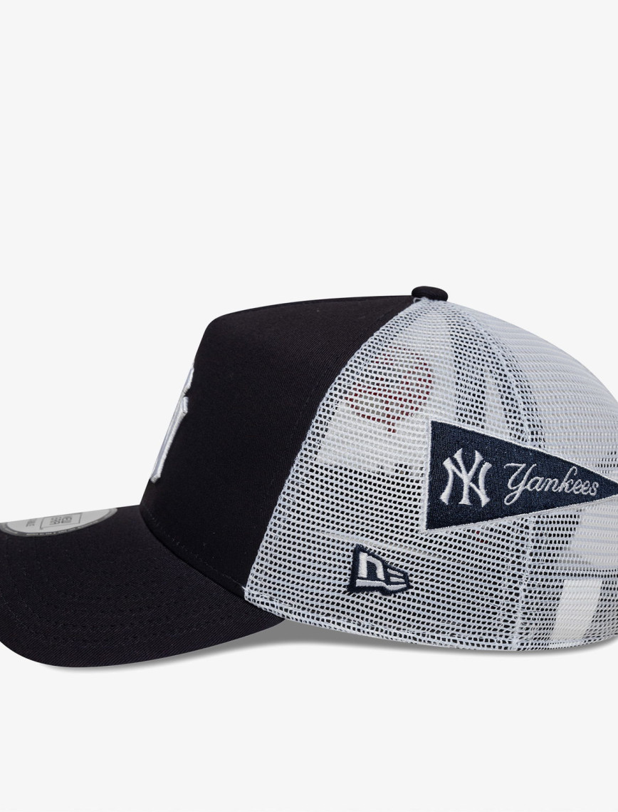 New Era Multi Patch Trucker Neyyan Unisex Lacivert Şapka New Era Multi Patch Trucker Neyyan Unisex Lacivert Şapka