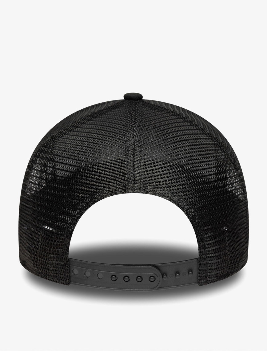 New Era Distressed Oval Patch 9Forty Unisex Siyah Şapka New Era Distressed Oval Patch 9Forty Unisex Siyah Şapka