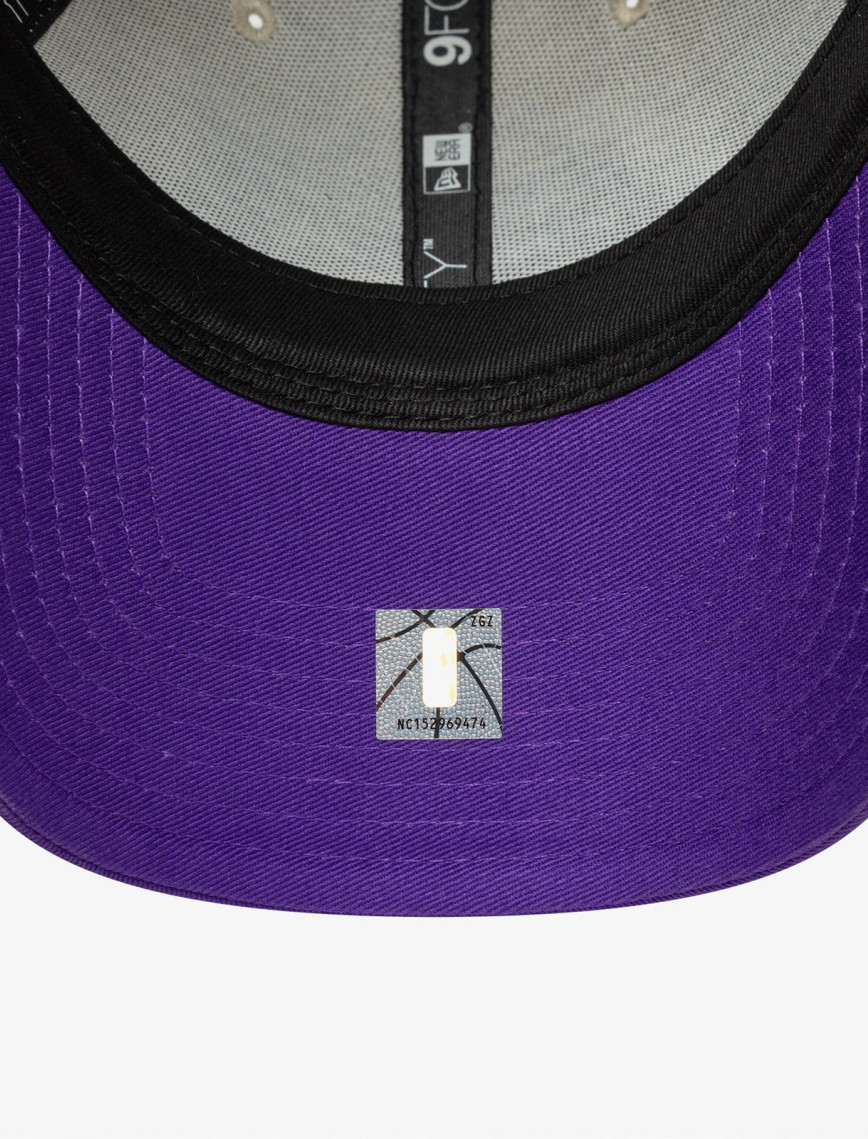 New Era Contrast Patch LA Lakers Unisex Krem/Mor Şapka New Era Contrast Patch LA Lakers Unisex Krem/Mor Şapka