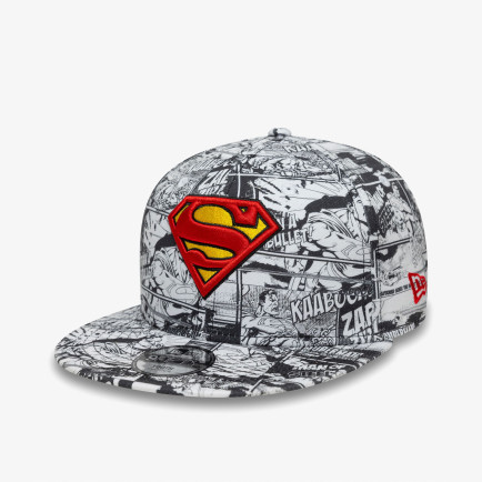 New Era DC Superman Çocuk Beyaz Şapka New Era DC Superman Çocuk Beyaz Şapka