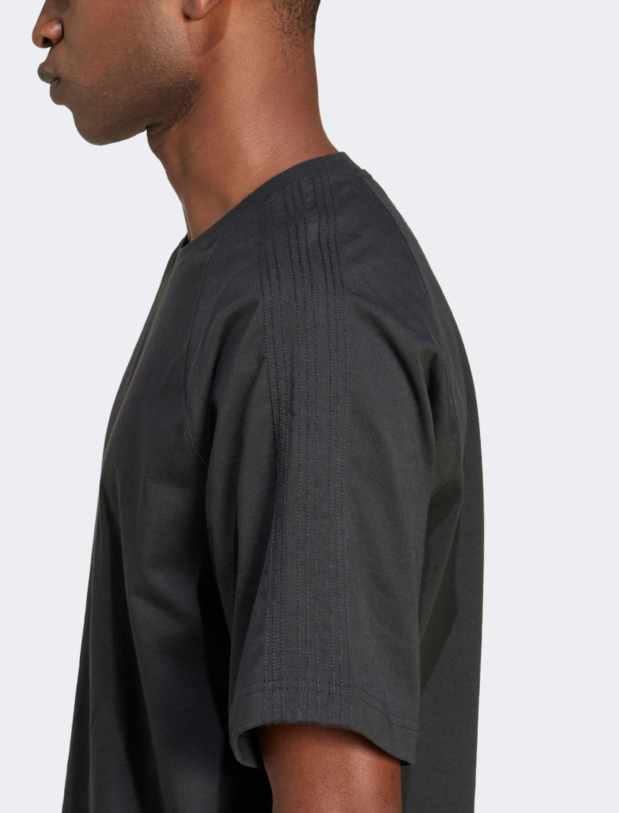 adidas Premium Essentials Erkek Siyah Loose Fit T-Shirt adidas Premium Essentials Erkek Siyah Loose Fit T-Shirt