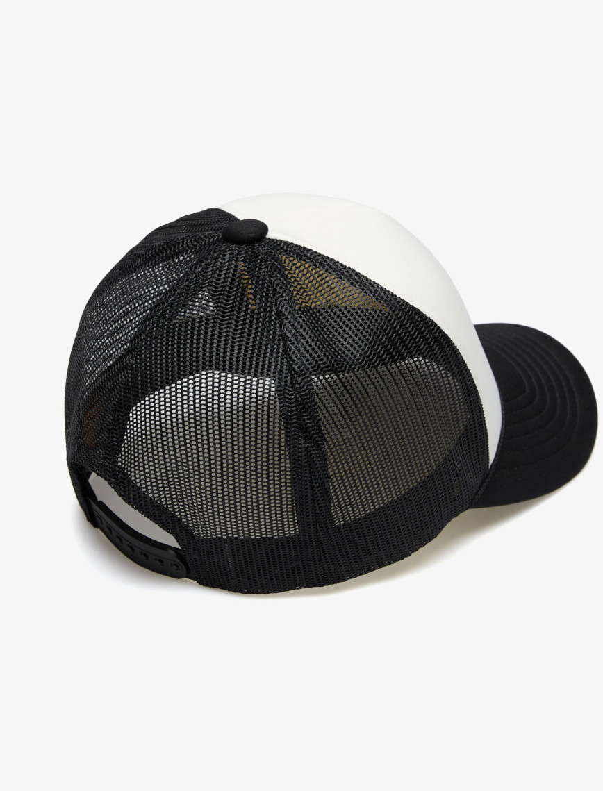 Market x HOSS Smiley Trucker Hat Erkek Beyaz Şapka Market x HOSS Smiley Trucker Hat Erkek Beyaz Şapka